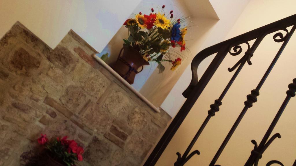 Il Ciclamino Bed And Breakfast Ascoli Piceno Eksteriør bilde